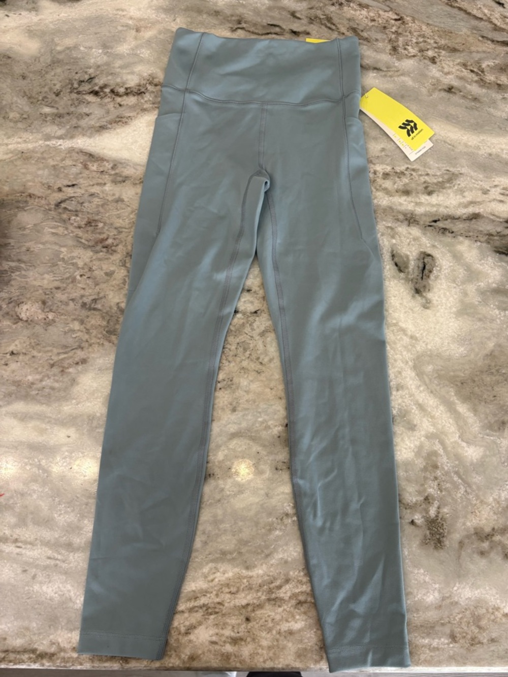 NWT Women’s All in Motion Dynamic Flex 7/8 Leggings Sz XS, Green/Blue Athletic